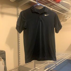 Boys medium Nike dri-fit polo shirt